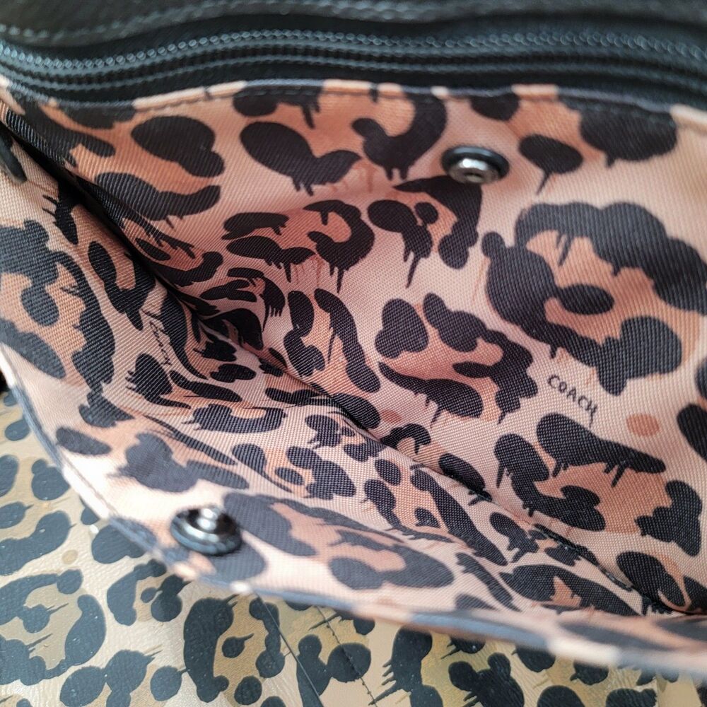Limited Edition Coach Tote Large Black Pebble Leather Wild Beast 36315 - Picture 13 of 16